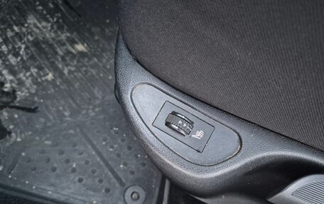 Peugeot 308 II, 2012 год, 685 000 рублей, 15 фотография