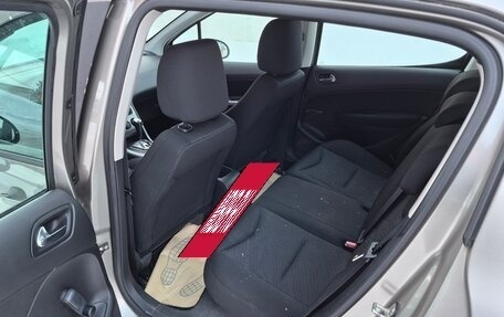 Peugeot 308 II, 2012 год, 685 000 рублей, 13 фотография