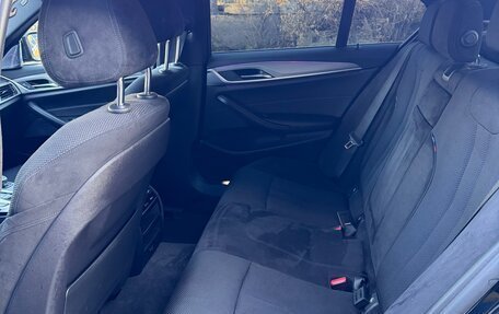 BMW 5 серия, 2017 год, 2 999 999 рублей, 14 фотография