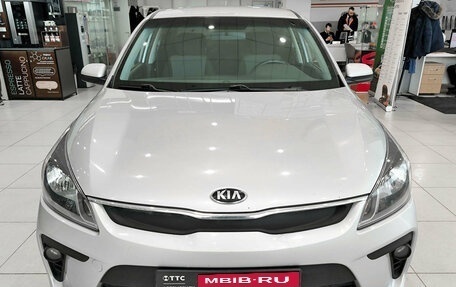 KIA Rio IV, 2018 год, 1 450 000 рублей, 2 фотография