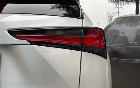 Lexus NX, 2022 год, 3 056 000 рублей, 15 фотография