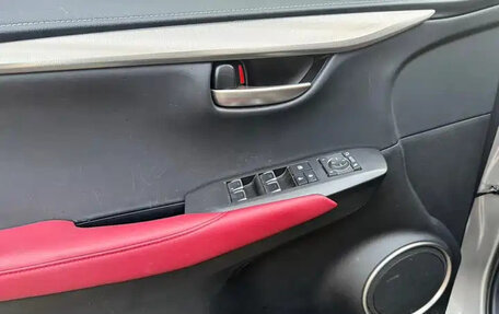 Lexus NX, 2022 год, 3 000 000 рублей, 10 фотография