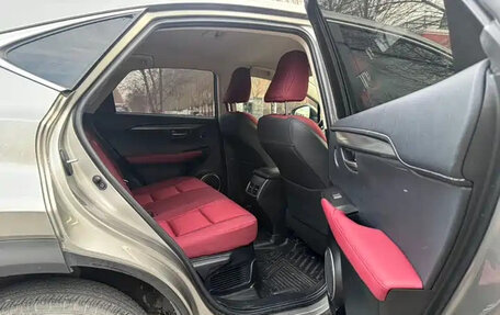 Lexus NX, 2022 год, 3 000 000 рублей, 20 фотография