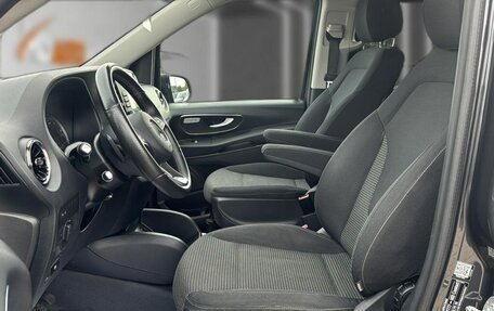 Mercedes-Benz Vito, 2021 год, 7 800 000 рублей, 8 фотография