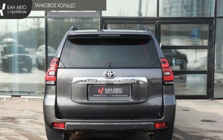 Toyota Land Cruiser Prado 150 рестайлинг 2, 2018 год, 4 175 000 рублей, 4 фотография