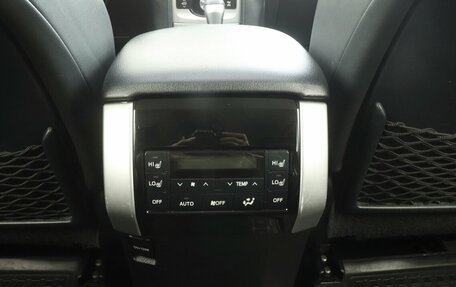 Toyota Land Cruiser Prado 150 рестайлинг 2, 2018 год, 4 175 000 рублей, 19 фотография