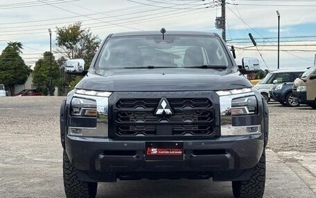 Mitsubishi Triton, 2025 год, 5 000 000 рублей, 1 фотография