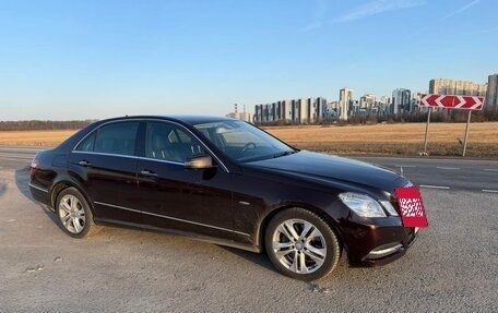 Mercedes-Benz E-Класс, 2011 год, 1 390 000 рублей, 5 фотография