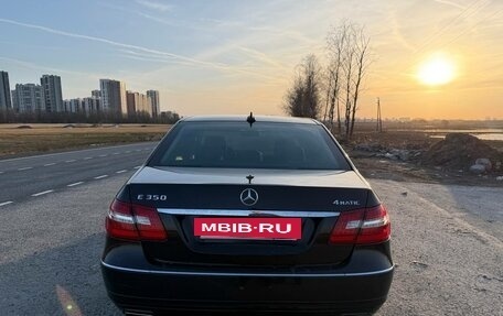 Mercedes-Benz E-Класс, 2011 год, 1 390 000 рублей, 4 фотография