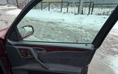 Mercedes-Benz E-Класс, 1999 год, 280 000 рублей, 23 фотография