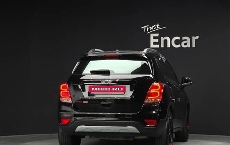 Chevrolet Trax, 2022 год, 960 000 рублей, 4 фотография