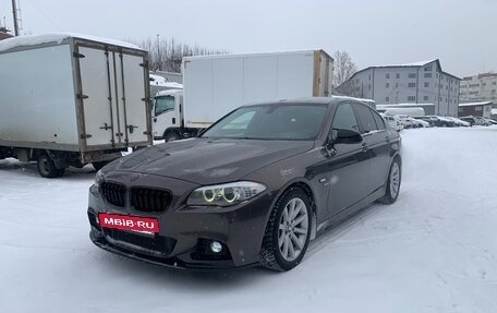 BMW 5 серия, 2011 год, 2 650 000 рублей, 3 фотография