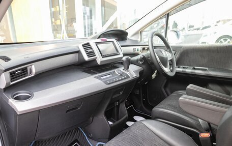 Honda Freed I, 2012 год, 1 058 000 рублей, 19 фотография