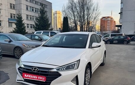 Hyundai Elantra VI рестайлинг, 2019 год, 1 100 000 рублей, 2 фотография