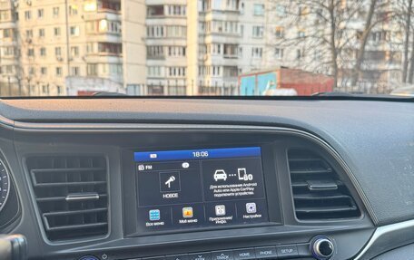 Hyundai Elantra VI рестайлинг, 2019 год, 1 100 000 рублей, 9 фотография