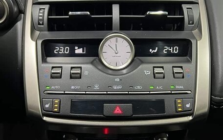 Lexus NX I, 2021 год, 3 120 000 рублей, 14 фотография