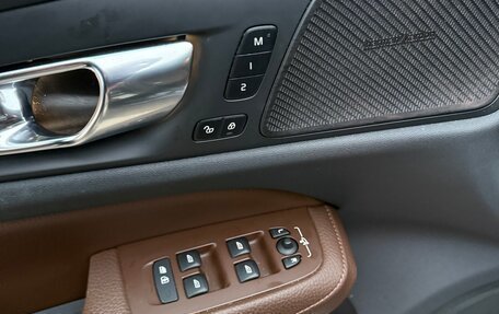 Volvo S60 III, 2022 год, 4 300 000 рублей, 13 фотография