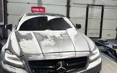 Mercedes-Benz CLS, 2011 год, 1 999 000 рублей, 2 фотография