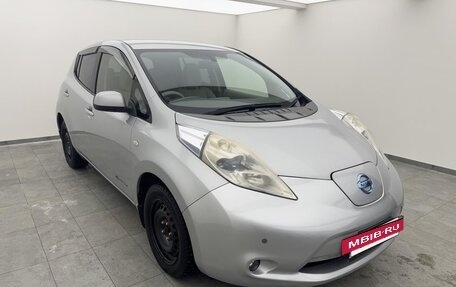 Nissan Leaf I, 2011 год, 550 000 рублей, 2 фотография