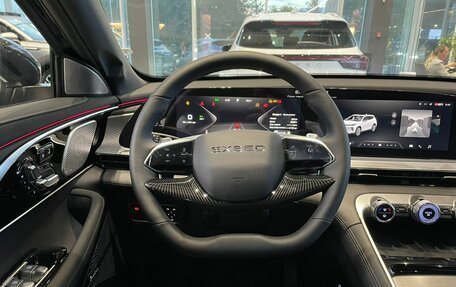 CheryExeed TXL, 2024 год, 3 880 000 рублей, 12 фотография