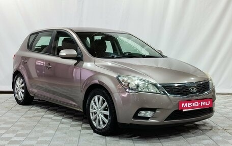 KIA cee'd I рестайлинг, 2011 год, 750 000 рублей, 3 фотография
