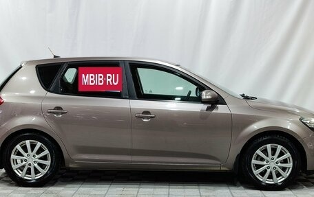 KIA cee'd I рестайлинг, 2011 год, 750 000 рублей, 4 фотография
