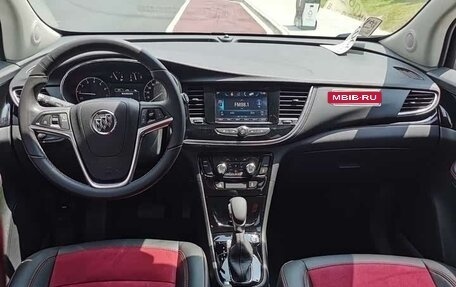 Buick Encore I, 2020 год, 1 350 000 рублей, 10 фотография