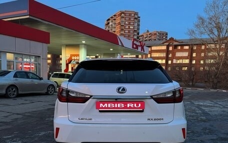 Lexus RX IV рестайлинг, 2016 год, 3 150 000 рублей, 4 фотография