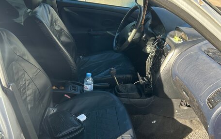 Mitsubishi Carisma I, 2002 год, 210 000 рублей, 7 фотография