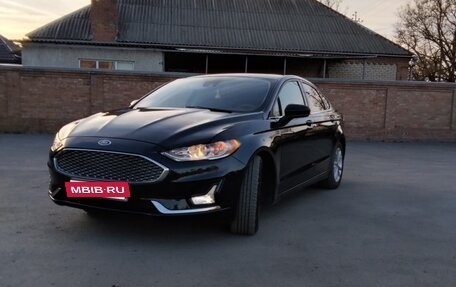 Ford Fusion (North America) II, 2020 год, 1 710 000 рублей, 17 фотография