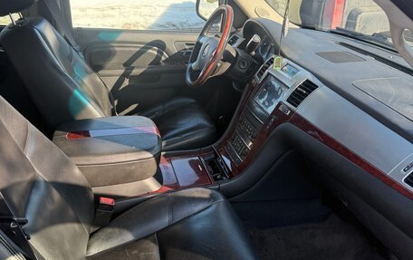 Cadillac Escalade III, 2011 год, 2 250 000 рублей, 16 фотография