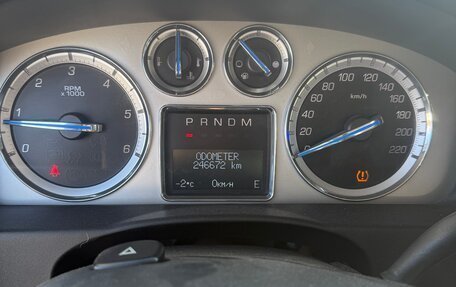 Cadillac Escalade III, 2011 год, 2 250 000 рублей, 15 фотография