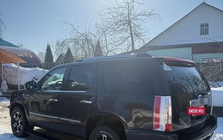 Cadillac Escalade III, 2011 год, 2 250 000 рублей, 6 фотография