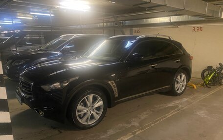 Infiniti QX70, 2015 год, 2 000 000 рублей, 7 фотография