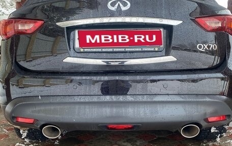 Infiniti QX70, 2015 год, 2 000 000 рублей, 6 фотография