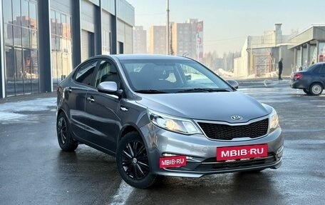 KIA Rio III рестайлинг, 2016 год, 985 000 рублей, 3 фотография