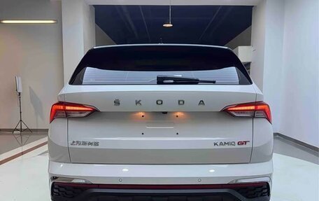 Skoda Kamiq I, 2022 год, 1 644 000 рублей, 5 фотография