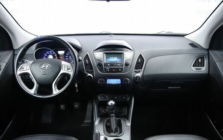 Hyundai ix35 I рестайлинг, 2013 год, 1 150 000 рублей, 12 фотография