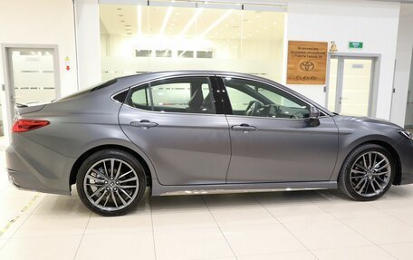 Toyota Camry, 2025 год, 4 800 000 рублей, 4 фотография