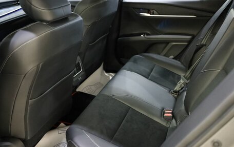 Toyota Camry, 2025 год, 4 800 000 рублей, 13 фотография