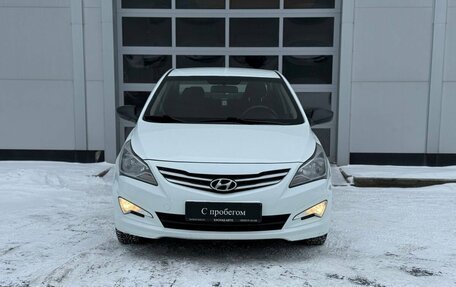 Hyundai Solaris II рестайлинг, 2015 год, 1 000 000 рублей, 8 фотография