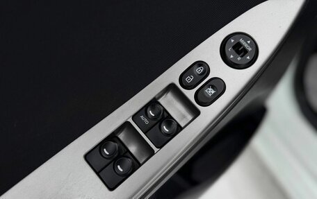 Hyundai Solaris II рестайлинг, 2015 год, 1 000 000 рублей, 18 фотография