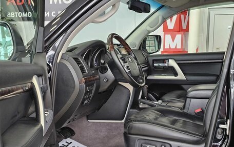 Toyota Land Cruiser 200, 2014 год, 4 489 000 рублей, 13 фотография