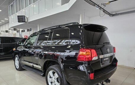 Toyota Land Cruiser 200, 2014 год, 4 489 000 рублей, 9 фотография