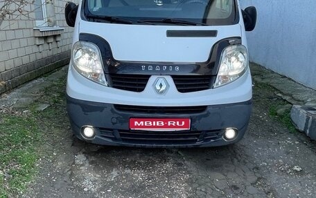 Renault Trafic, 2007 год, 1 550 000 рублей, 1 фотография