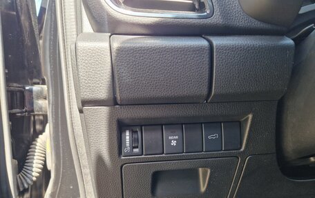 Isuzu MU-X, 2021 год, 7 200 000 рублей, 17 фотография