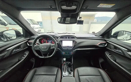 Chevrolet TrailBlazer, 2022 год, 1 500 000 рублей, 5 фотография