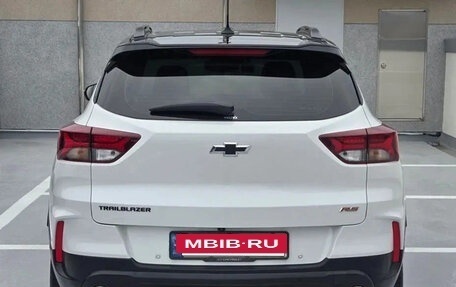 Chevrolet TrailBlazer, 2022 год, 1 500 000 рублей, 3 фотография