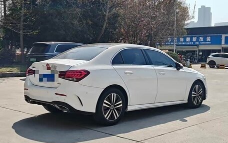 Mercedes-Benz A-Класс, 2021 год, 1 800 000 рублей, 7 фотография