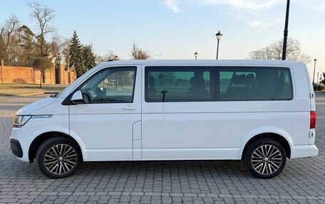 Volkswagen Caravelle T6 рестайлинг, 2024 год, 3 620 000 рублей, 4 фотография